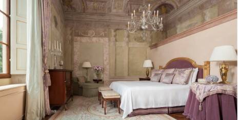 Frescoed Executive Suite - King Bed