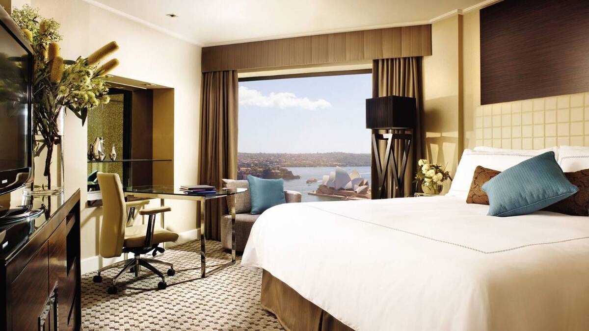 Deluxe Full Harbour View Room - Twin Beds