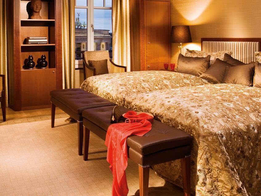 Adlon Deluxe Suite