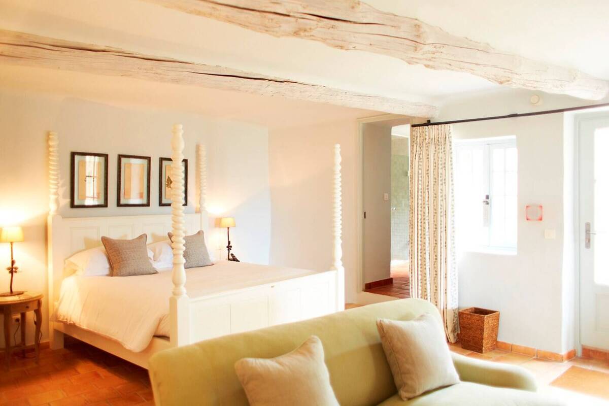 Deluxe Ventoux Suite