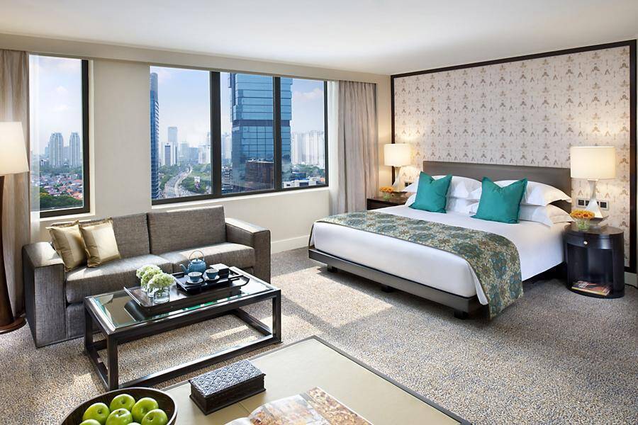 Superior Club Room