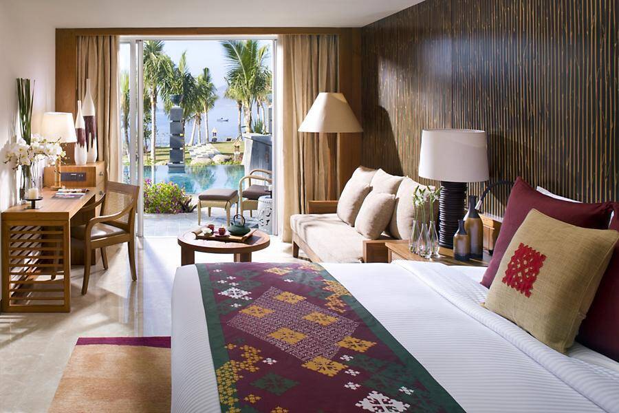 Pool Pavilion Room