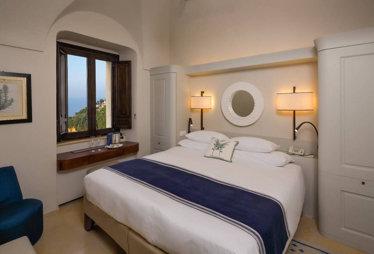 Sea View Superior Suite