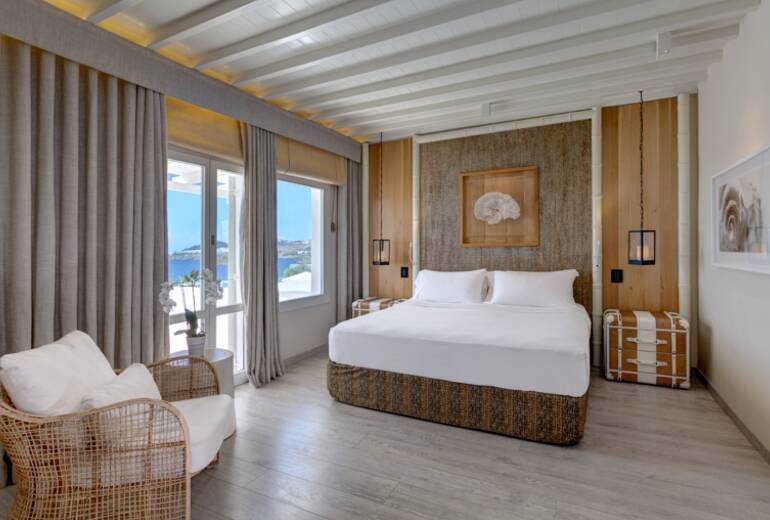 Deluxe Sea View Room