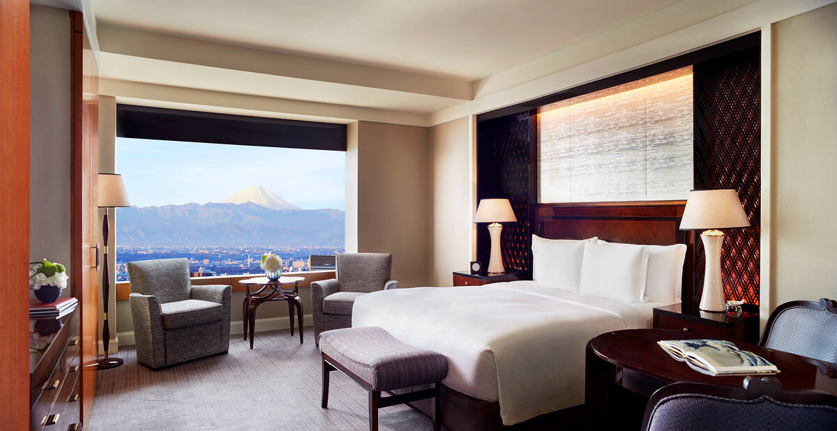 Club Deluxe King Room