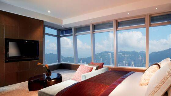 Grand Victoria Harbour Room