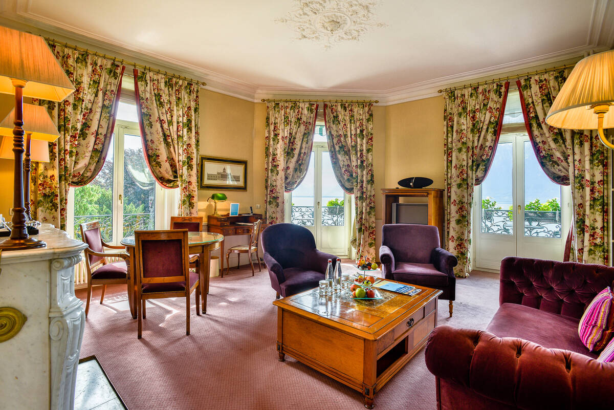 Traditional Suite