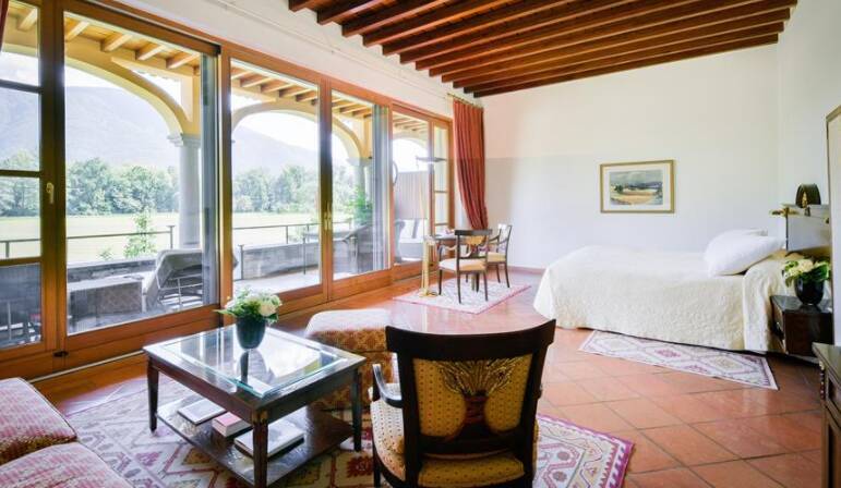 Retreat Loggia Suite