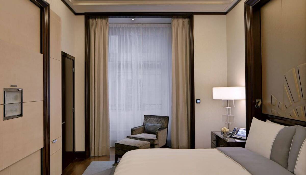Grand Premier Room