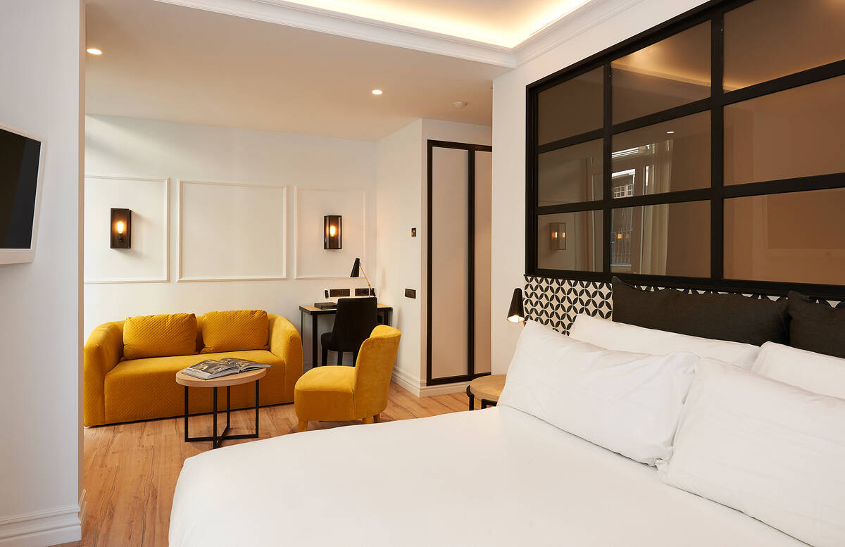 Grand Deluxe Room