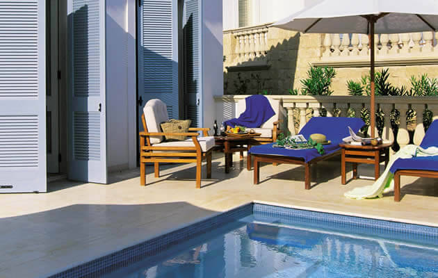 Garden Studio Suite with Private Pool And Sea View