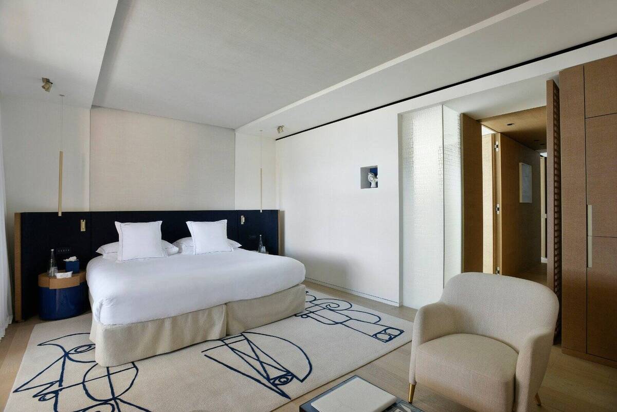 Pool View Junior Suite