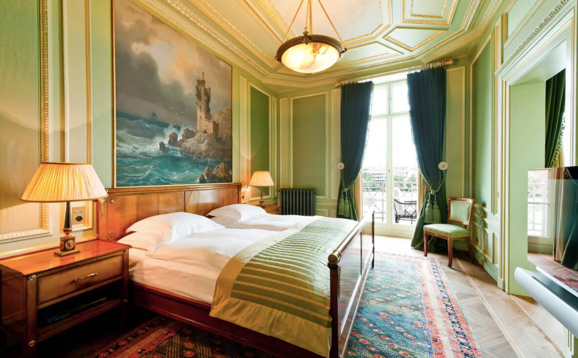 River Suite Napoleon