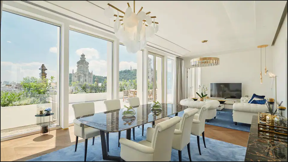 Budapest Presidential Suite