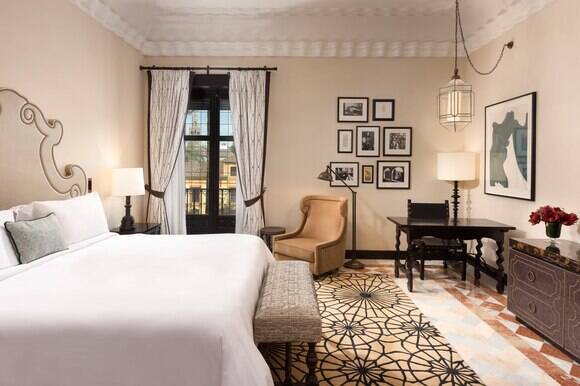 Executive Suite, City View