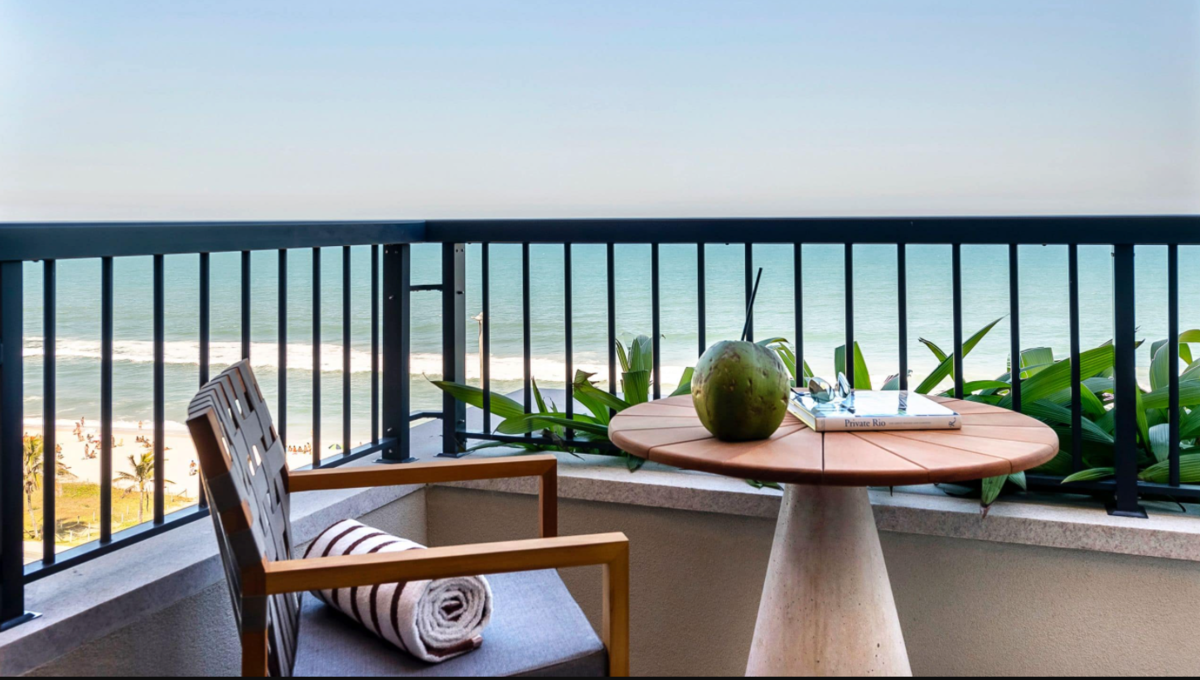 Ocean Front Suite