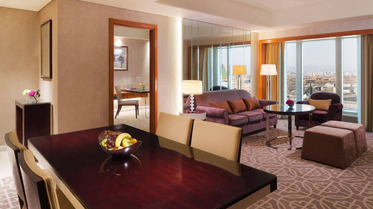 Grand Executive Suite