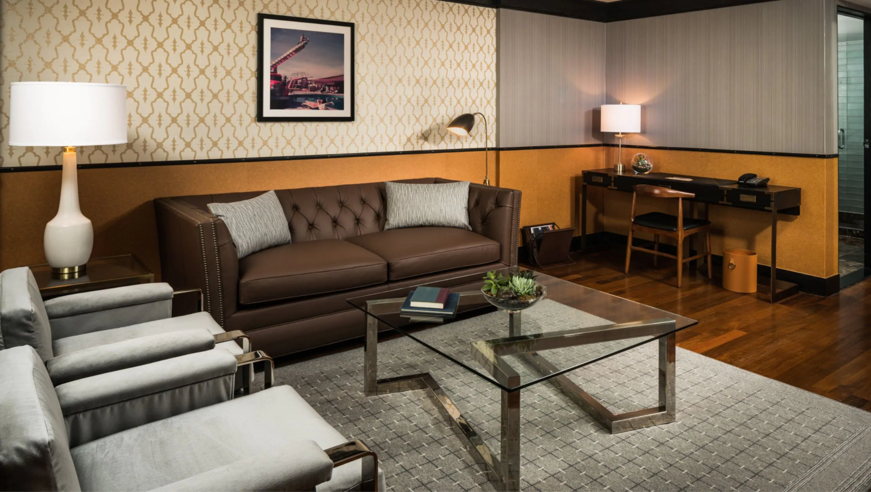 One Bedroom King Suite