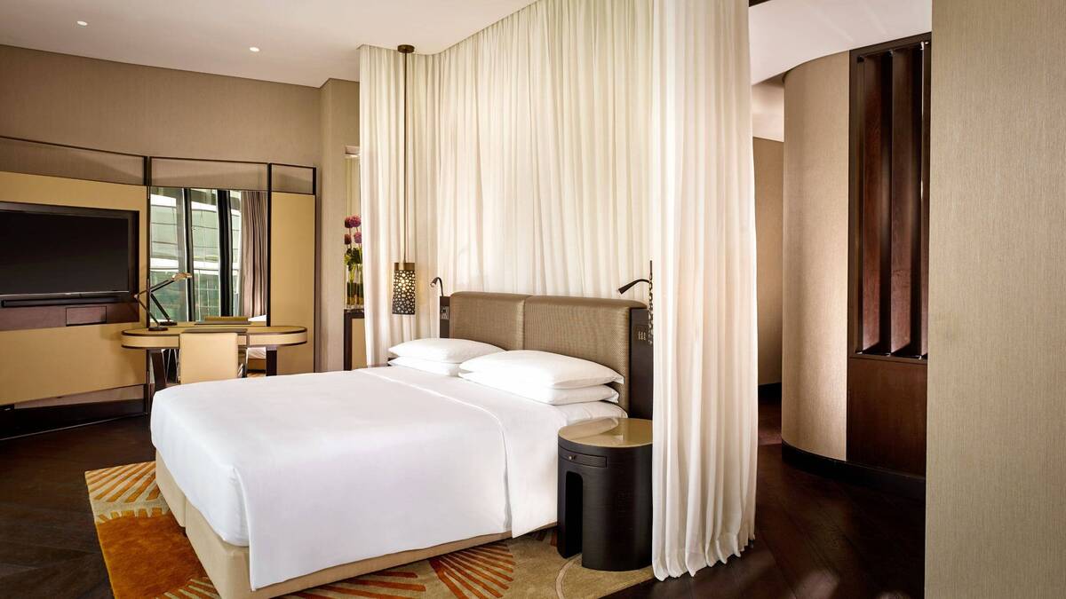 King Deluxe with Balcony 