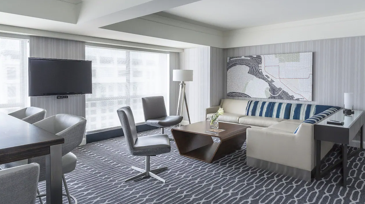 Signature Two Double Suite