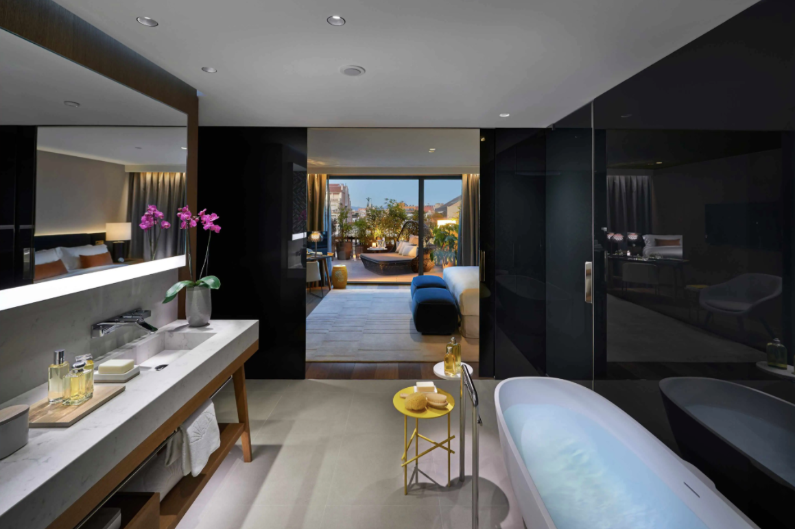 Premier Terrace Suite