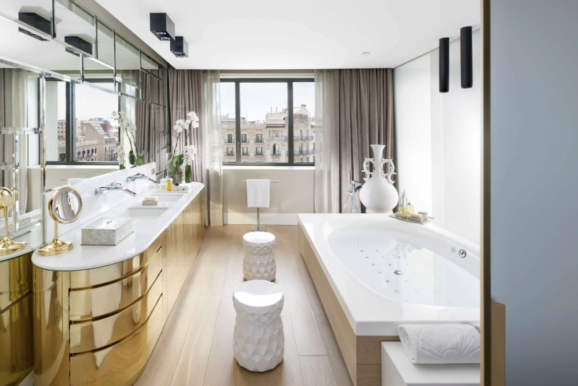 Penthouse Suite