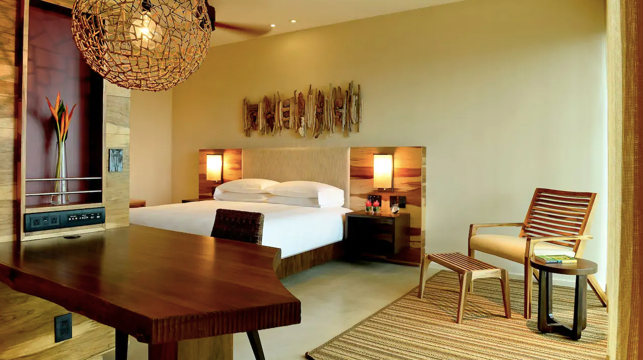 King Bed Bay View