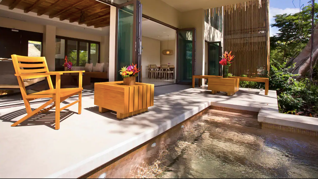 Andaz Large Suite