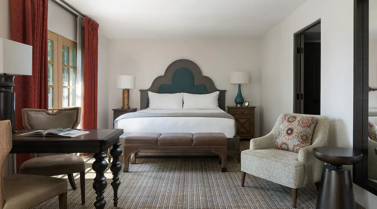 King Bed Junior Suite
