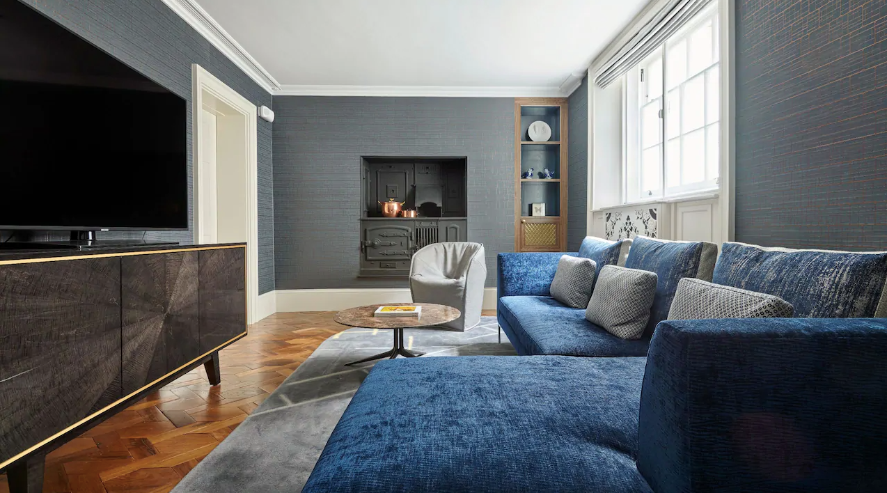 Great Scotland Yard Two Bedroom Townhouse
