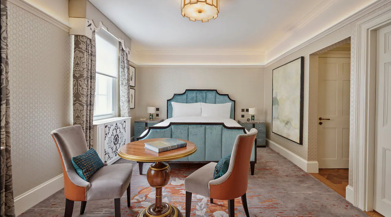 Great Scotland Yard Two Bedroom Townhouse