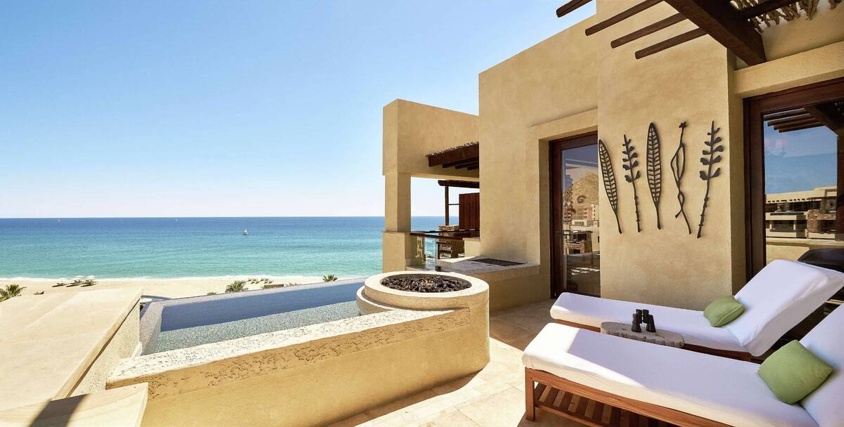 Estrella Suite with Plunge Pool