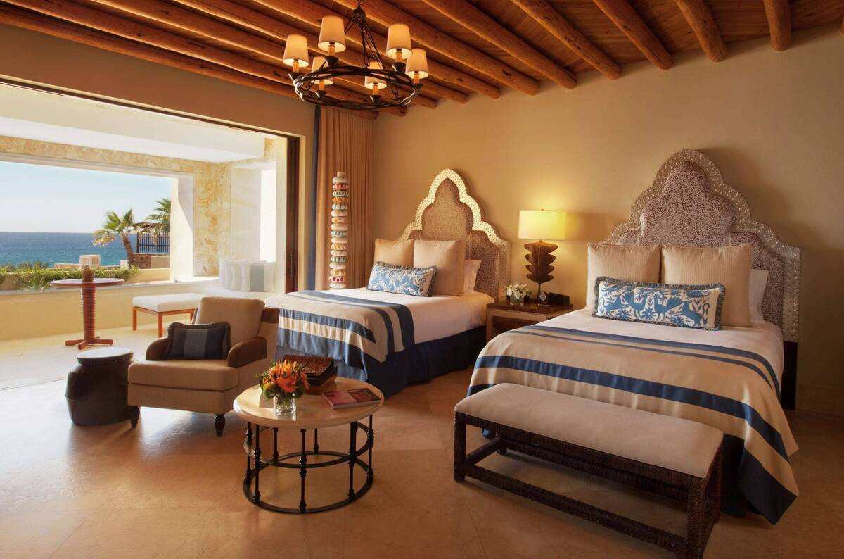 Ocean View Deluxe with Plunge Pool - Two Queen Beds