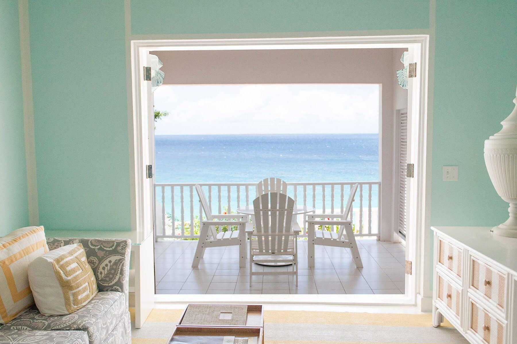 Oceanfront Two Bedroom Suite - King and Queen Beds