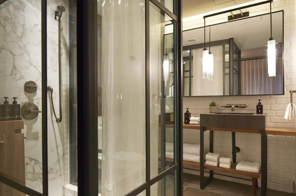 Alcove Junior Suite