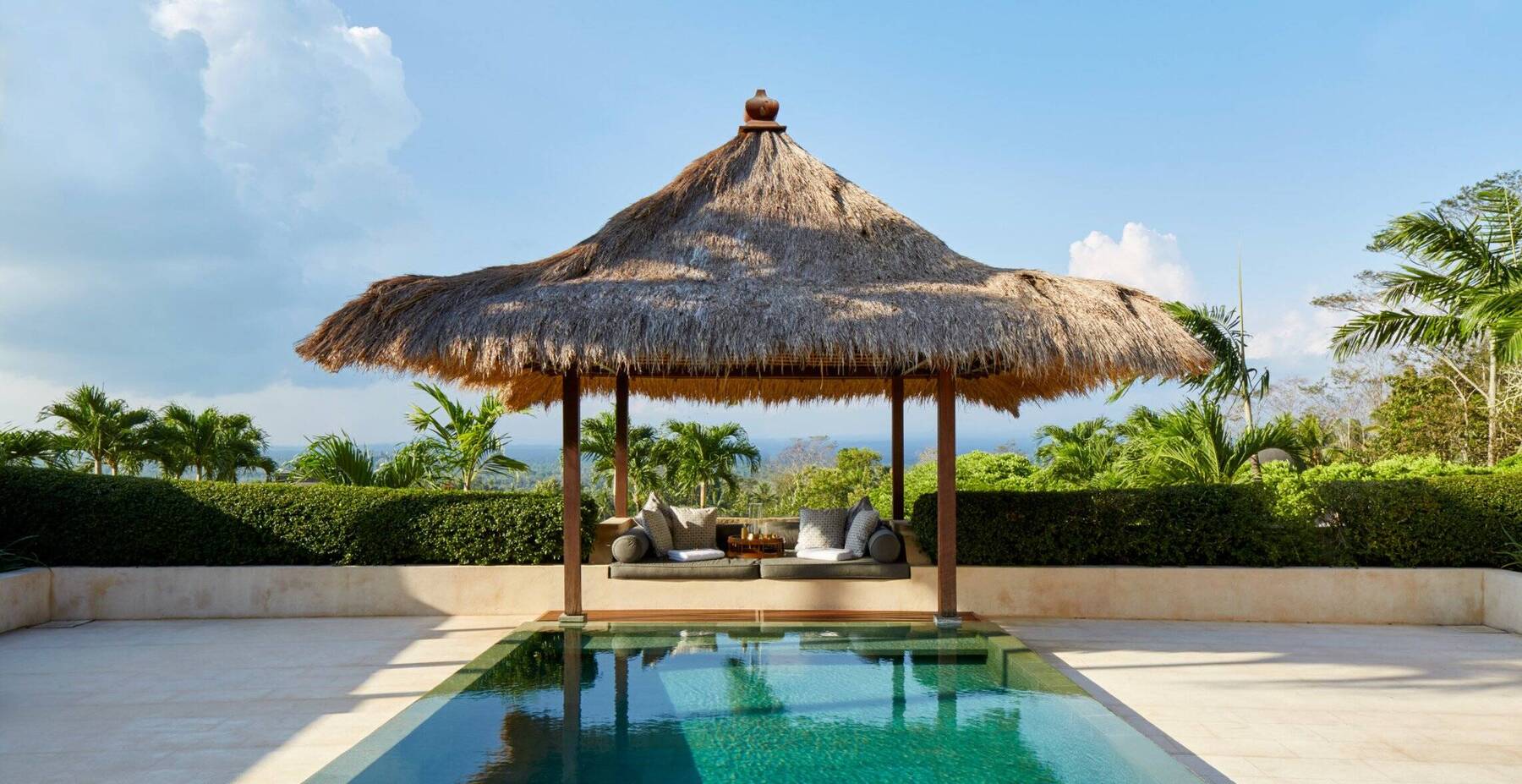 Borobudur Pool Suite