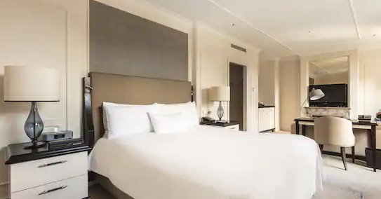 King Junior Suite