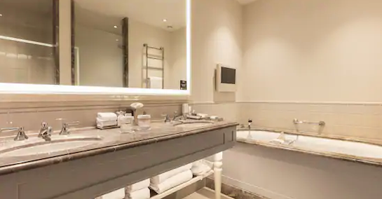 Roell Suite