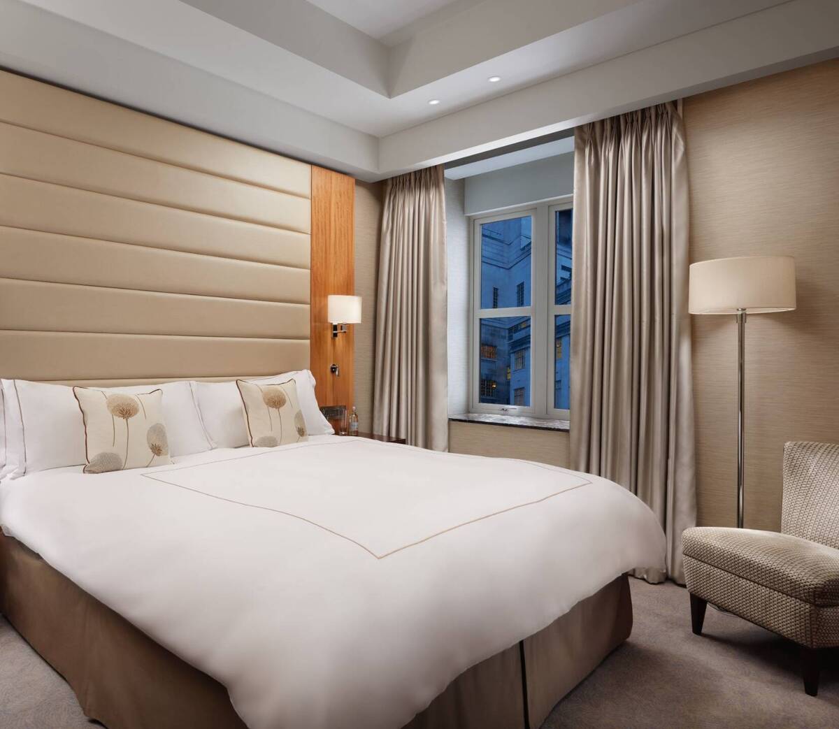 King Superior Room