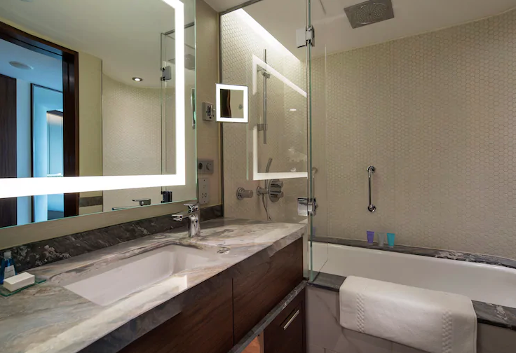 Twin Executive Room with Park View