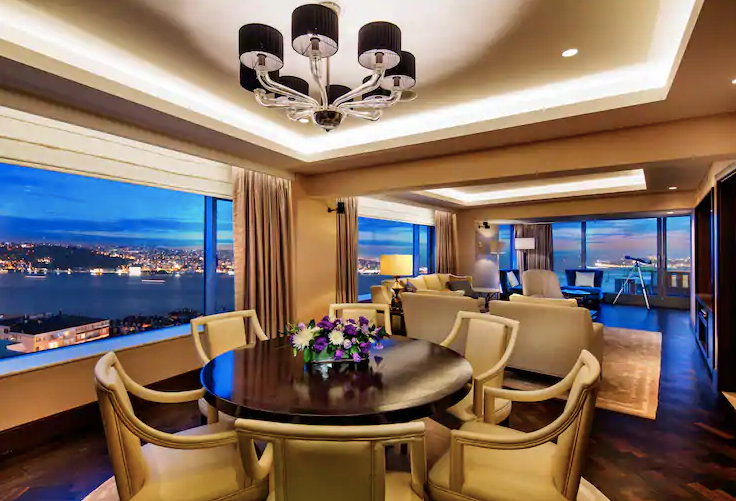 Ambassador Suite Lounge Access
