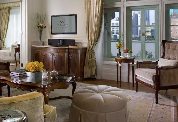 Bund Heritage River View Suite