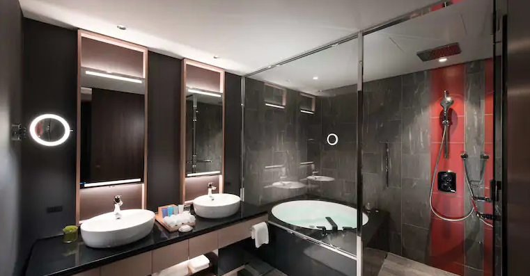 King Deluxe Room