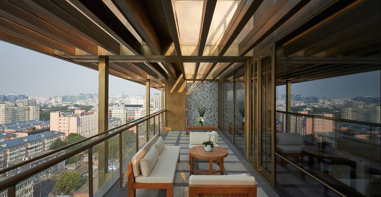 King Premier Terrace Suite