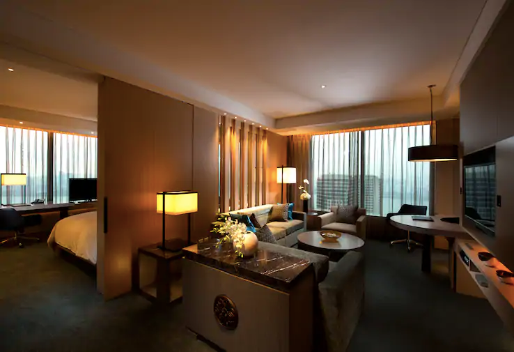 Grand King Executive Suite with Lounge Access