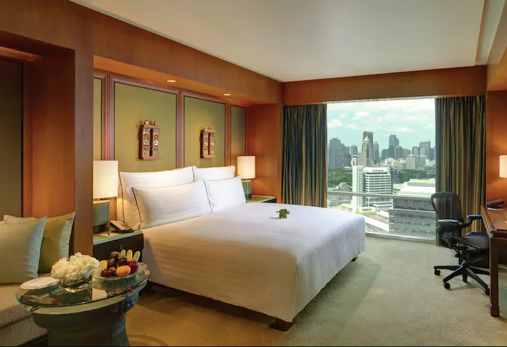 Deluxe King Accessible Room