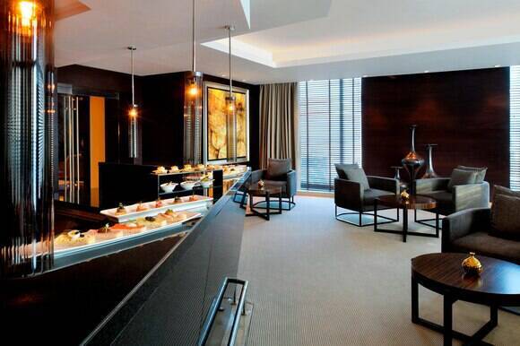Executive Lounge Access King Room