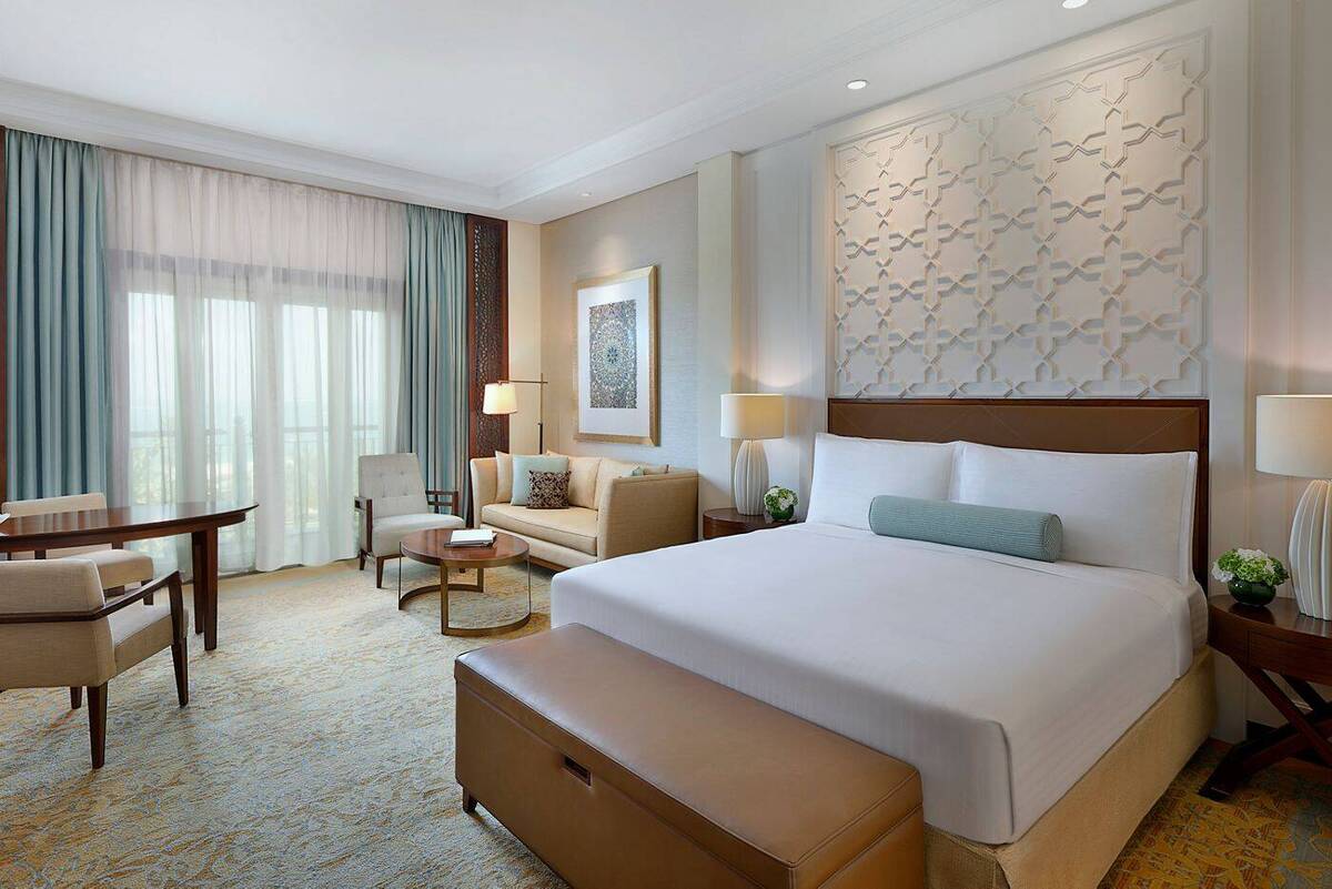 Deluxe Room King Balcony