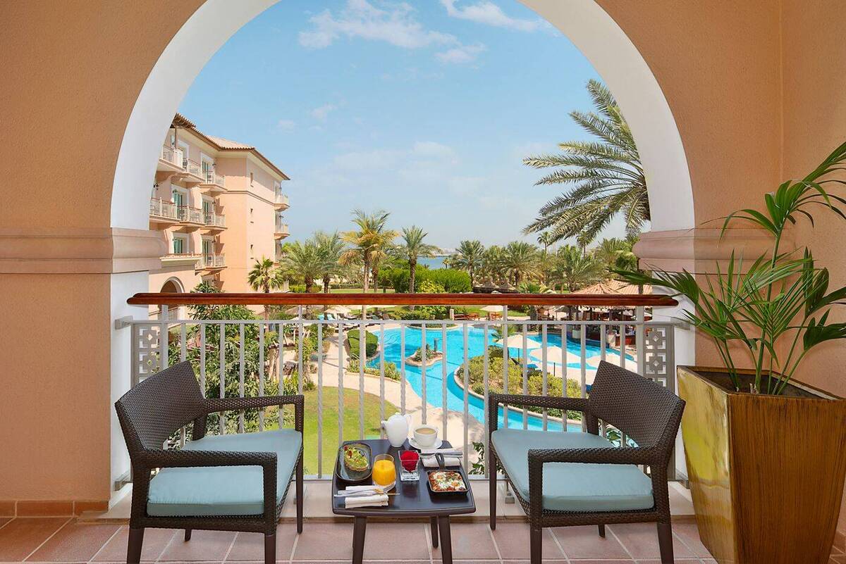 Club Garden View Twin Room, High Floor