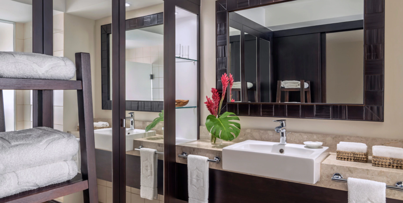 Yanuca Lagoon Deluxe Room
